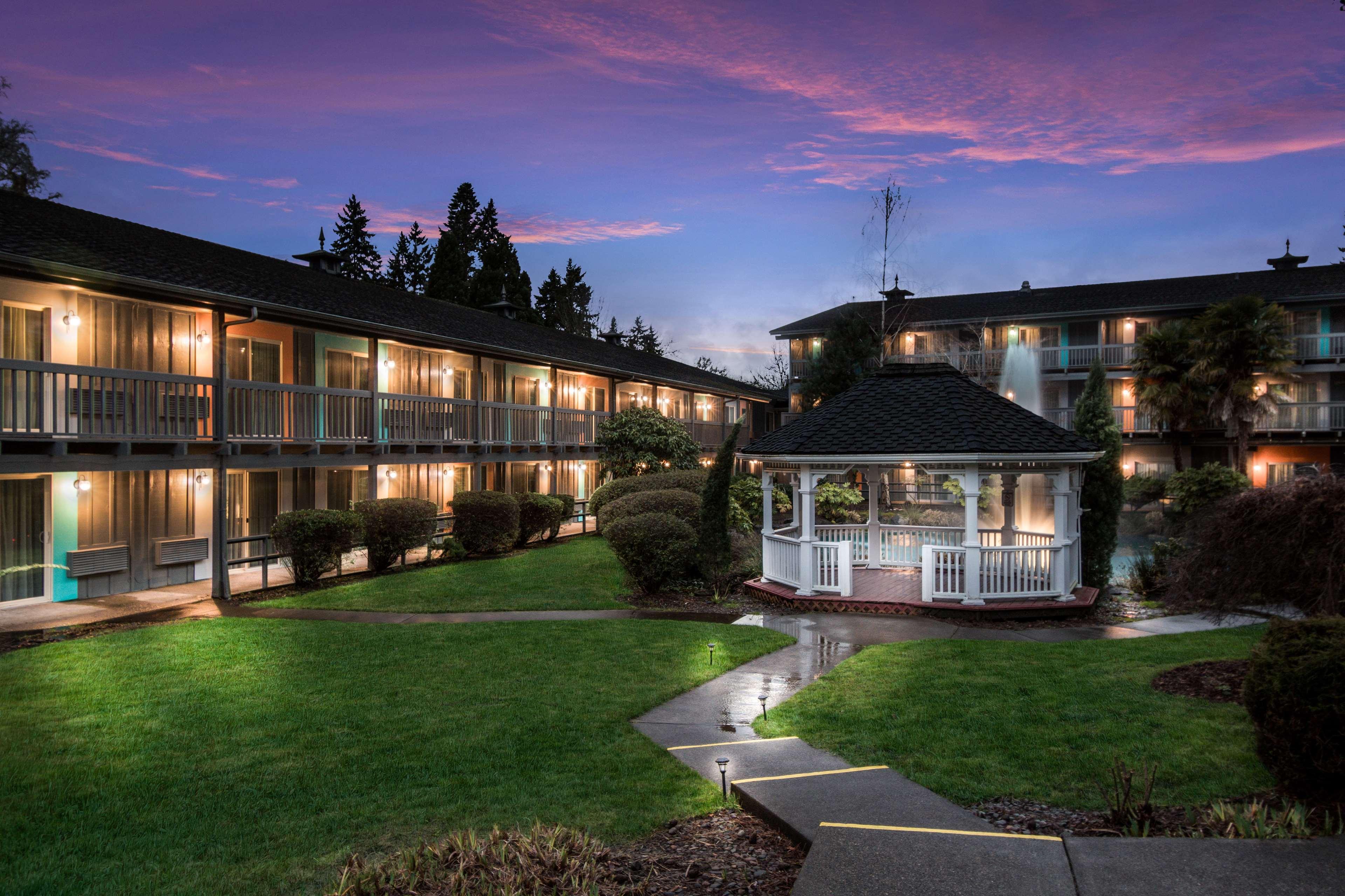Best Western Portland West Beaverton Экстерьер фото